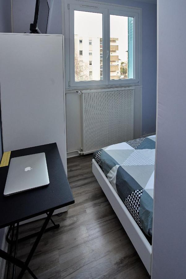 Chambres A Louer Dans Appartement Balcon - Wifi - Parking Gratuit Nevers Exterior photo